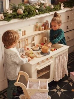 Cuisinette équipée Avec Rideau - En Bois FSC® Multicolore - Vertbaudet 11 Cuisinette équipée Avec Rideau - En Bois FSC® Multicolore - Vertbaudet -Enfants Jouets Magasin cuisinette equipee avec rideau en bois fsc 3