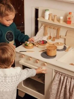 Cuisinette équipée Avec Rideau - En Bois FSC® Multicolore - Vertbaudet 13 Cuisinette équipée Avec Rideau - En Bois FSC® Multicolore - Vertbaudet -Enfants Jouets Magasin cuisinette equipee avec rideau en bois fsc 5